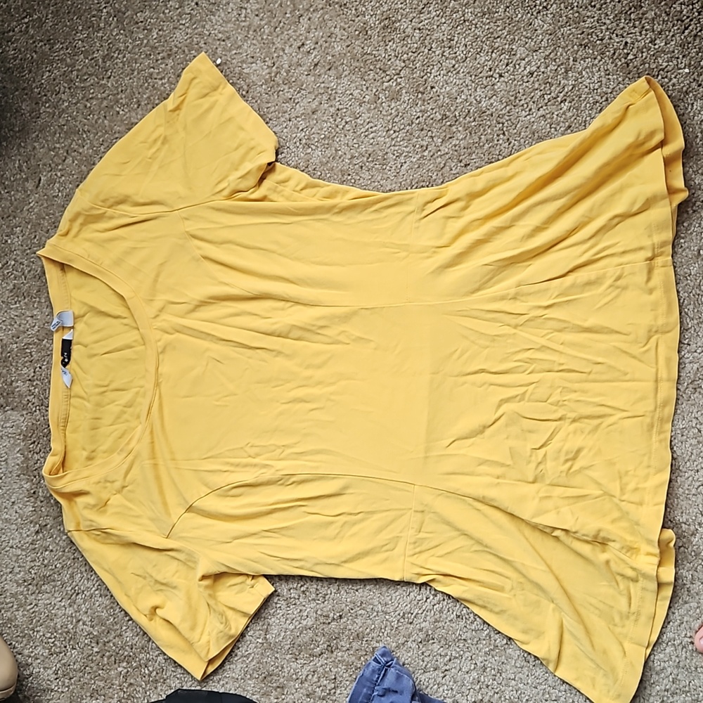 Size Small women's yellow shirt, waist cut flair bottom